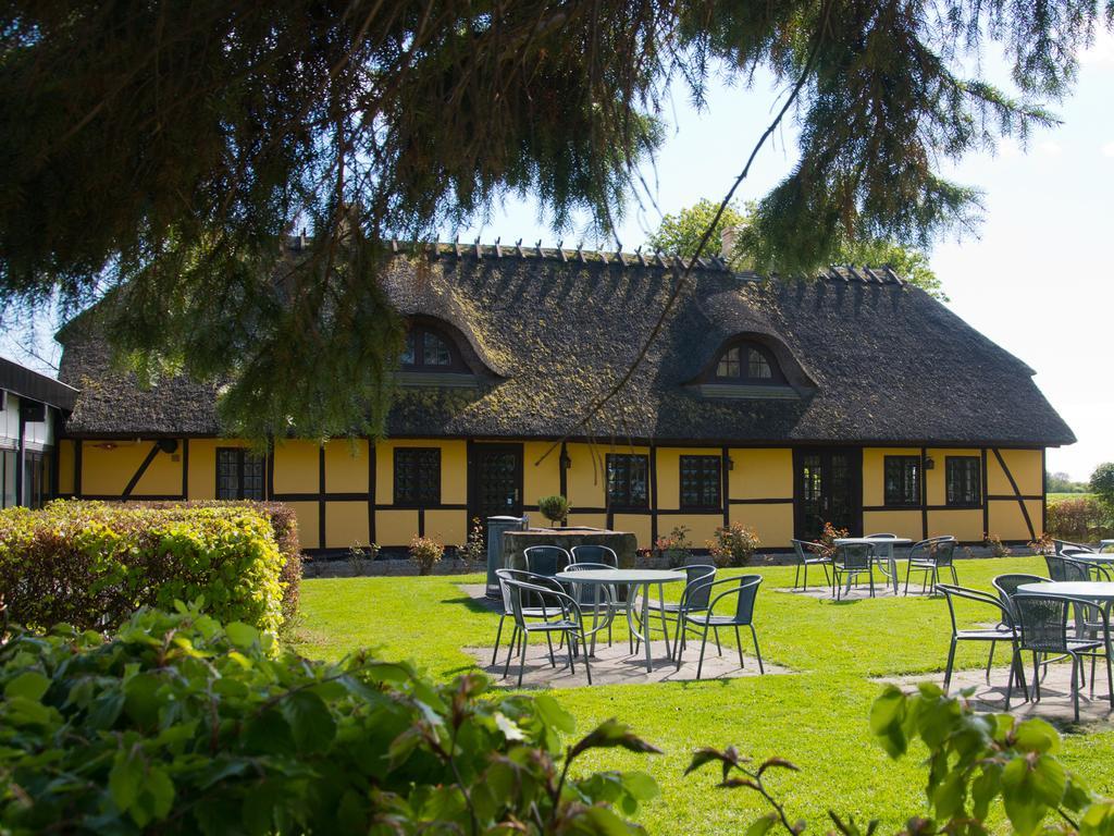 Den Gamle Gaard Apartments Nysted Luaran gambar