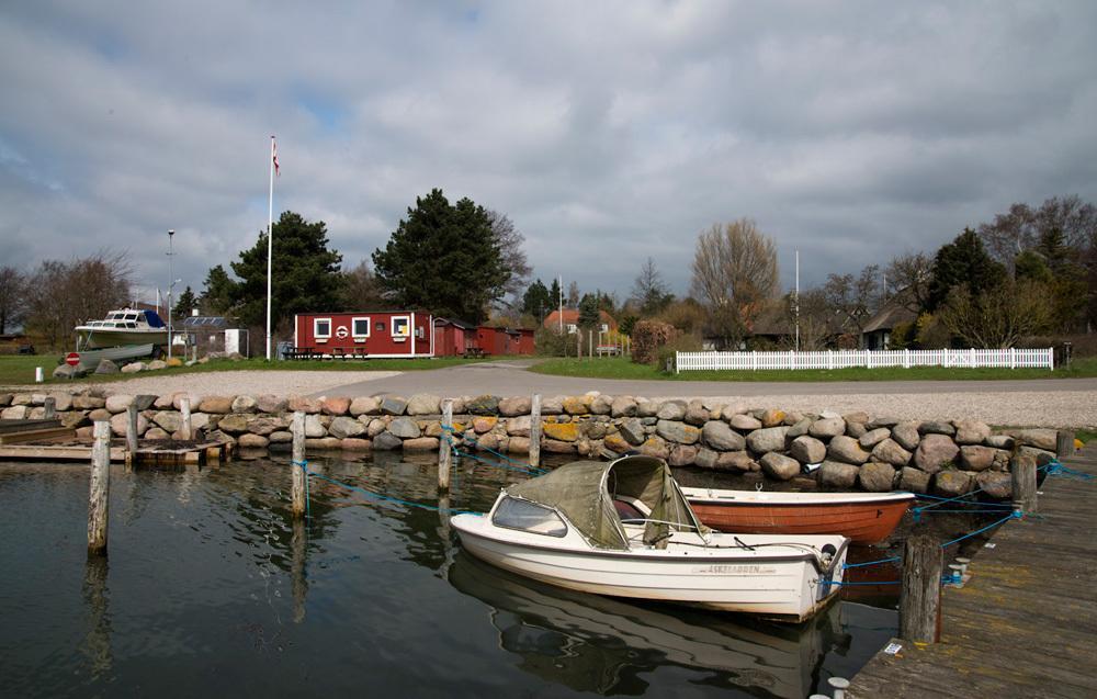Den Gamle Gaard Apartments Nysted Luaran gambar